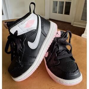 Nike Air Jordan mid rise white/black/ pink infant / toddler sneakers size 6c